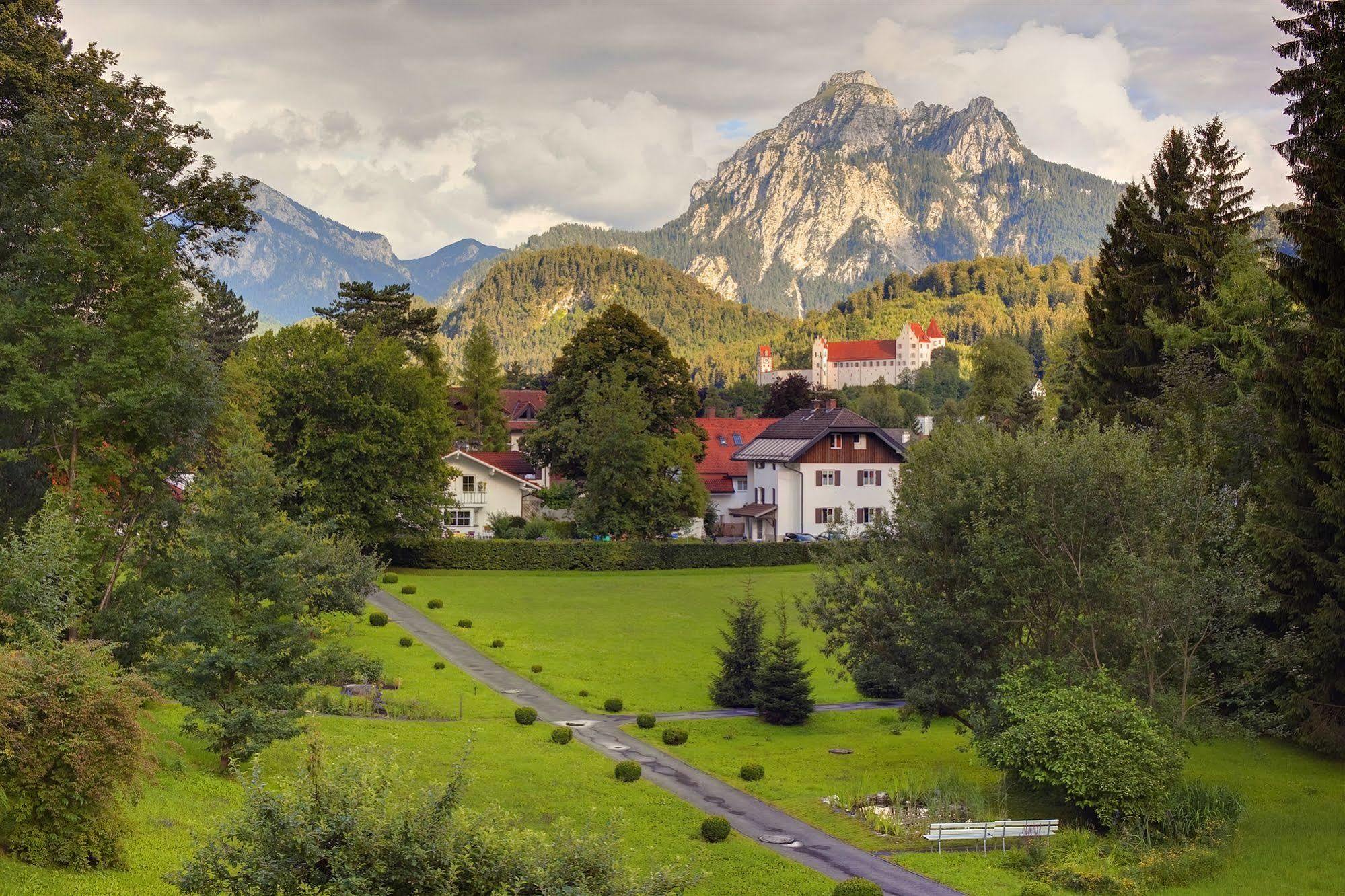 Hideauts Hotels Der Rosengarten Fussen Exterior photo